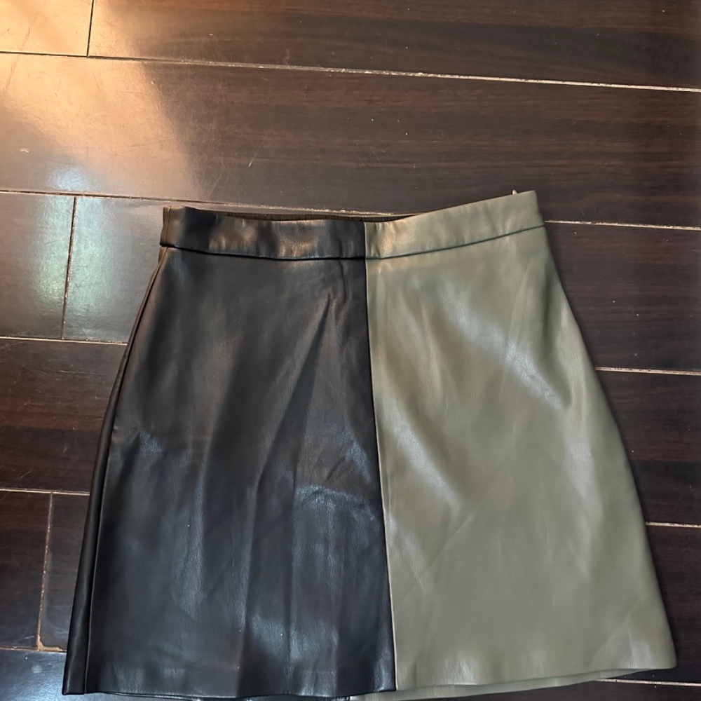 Leather two toned mini skirt